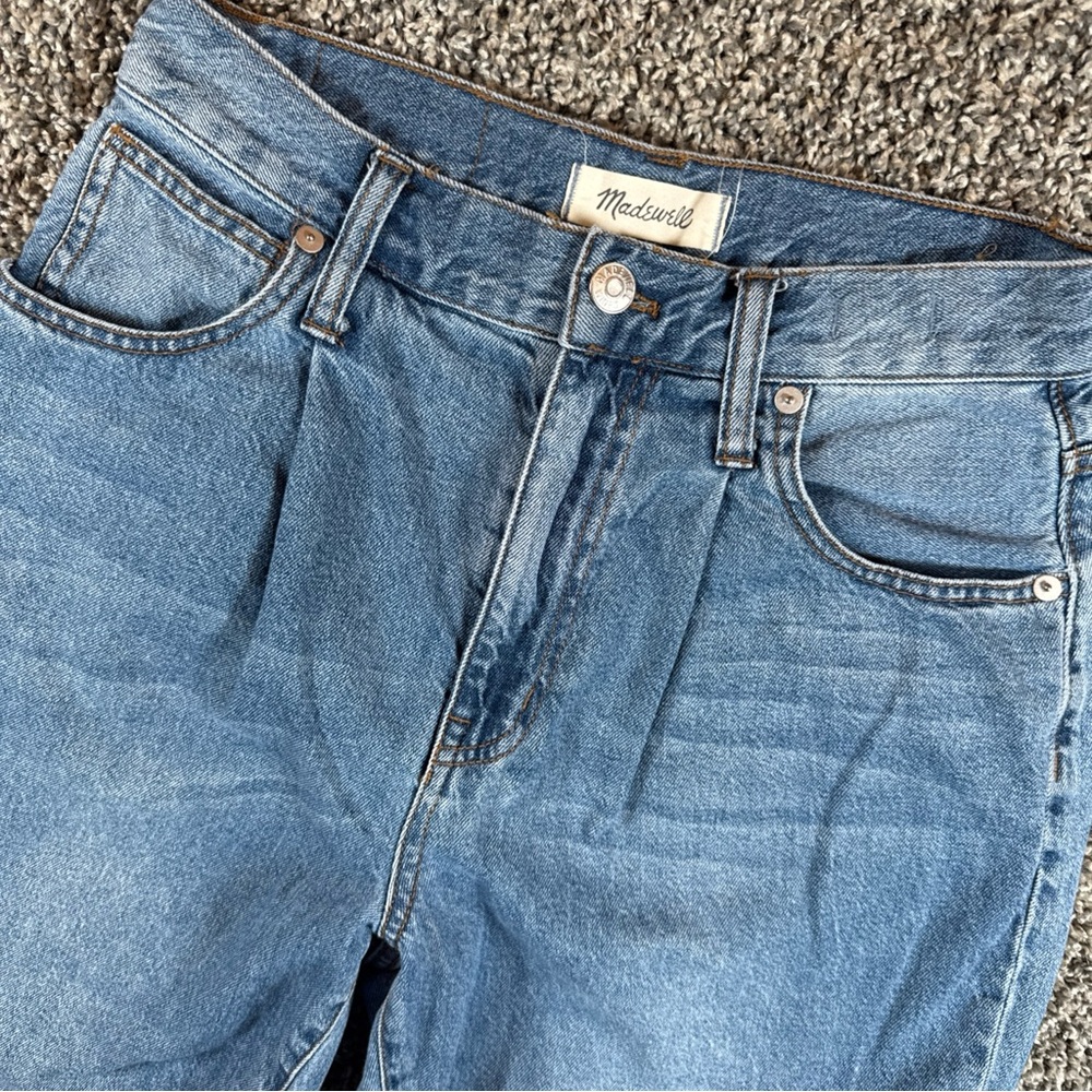 Madewell Women’s Baggy Tapered Size 25 Medium Wash Jeans Pleated Selvedge Denim